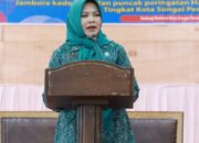 Ny Herlina Ahmadi Buka Secara Resmi Seminar Personality Development