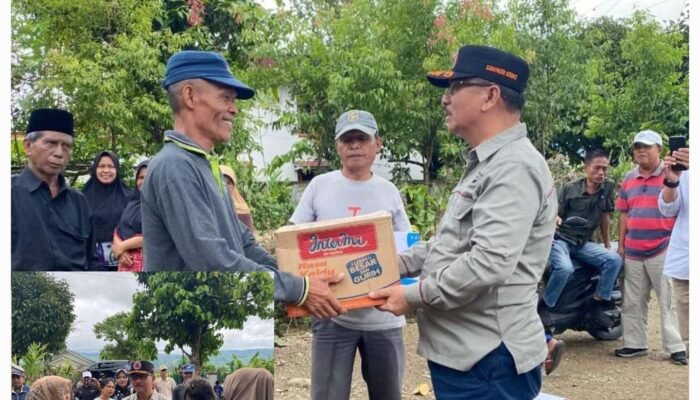 Wujudkan Kepedulian, Calon Wakil Bupati Kerinci Darifus Temui Korban Kebakaran Di AHT