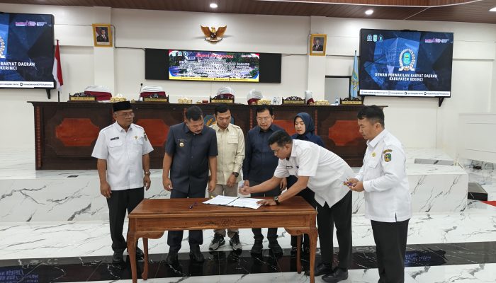 DPRD Kabupaten Kerinci Gelar Paripurna Pengalihan Aset Tanah dan Gedung Pemda Kepada Perum Bulog