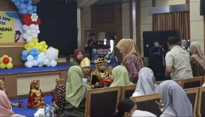Festival Pentas Seni TK Negeri Pembina Kec. Sungai Penuh Tampilkan Kreasi Yang Memukau