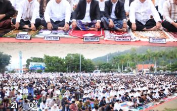Pimpinan dan Anggota DPRD laksanakan Shalat Idul Fitri Bersama Pemkot Sungai Penuh di Lapangan Merdeka